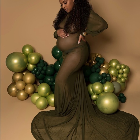 SHEIN Lantern Sleeve Mermaid Mesh Gown - Picture 5 of 5